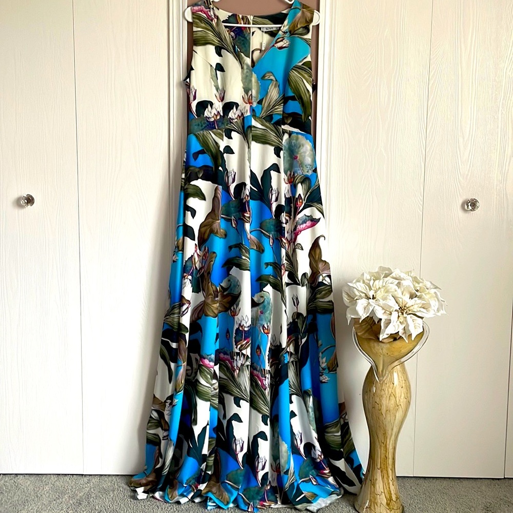 DRESS KIWE MAXI BLUE, WHITE, PURPLE FLOWERS, size L, NWT - Picture 12 of 12